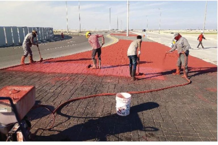 Asphalt coating works on site